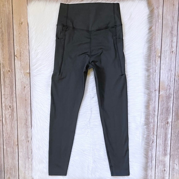 The North Face Women’s Motivation High Rise 7/8 Pocket Tights - Picture 4 of 10